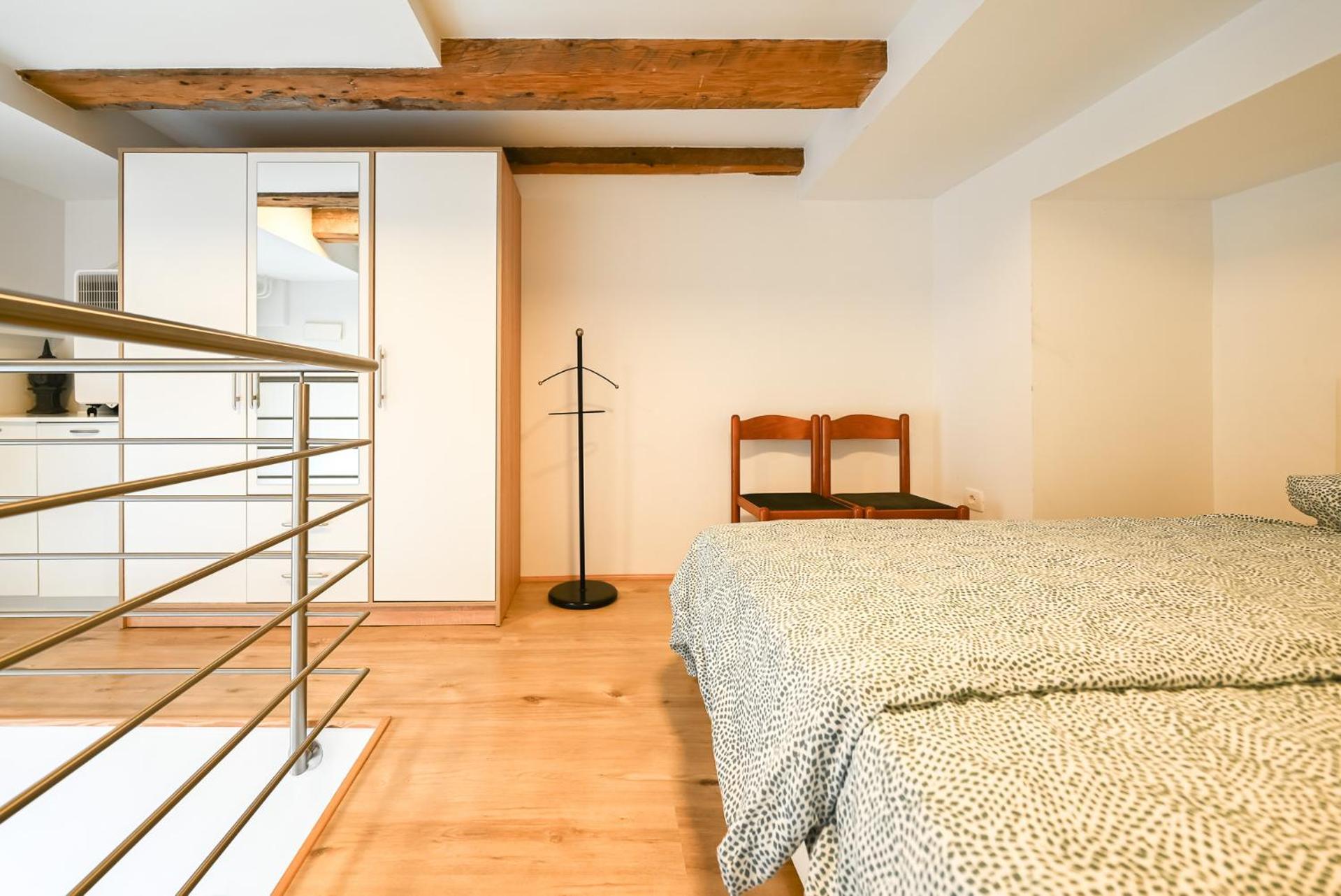 Apartma N'poznam Tobacna 2 Apartment *
